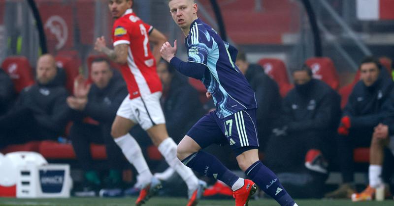 Зінченко вперше виходить на поле за Аякс, сприяючи уникненню поразки в зустрічі з АЗ - Спорт bigmir)net