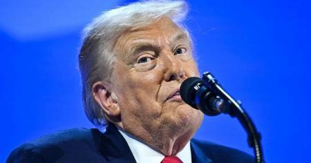 США чинять тиск на Україну, використовуючи улюблені методи Трампа – NBC News.