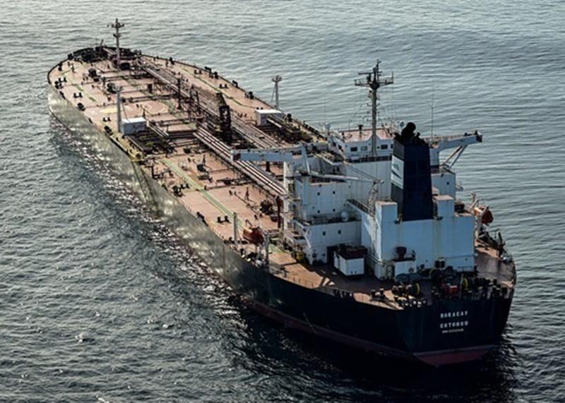 США наклали заборону на нафтові угоди Венесуели з Росією.