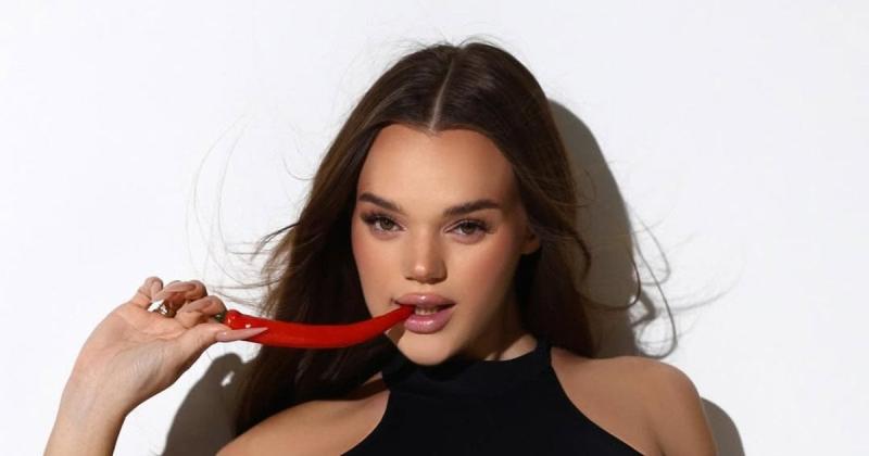 Блогерка Верба вразила всіх своїм вражаючим схудненням за чотири місяці, продемонструвавши результати у фотографіях 