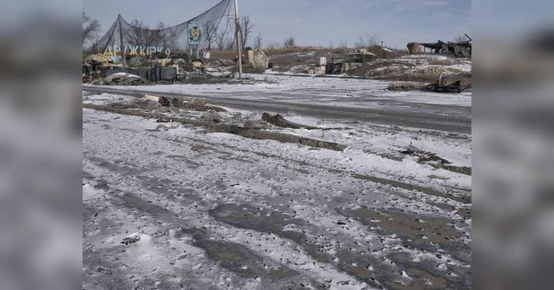 Пекло в Костянтинівці: російські війська руйнують місто до основи та полюють на місцевих жителів за допомогою дронів.