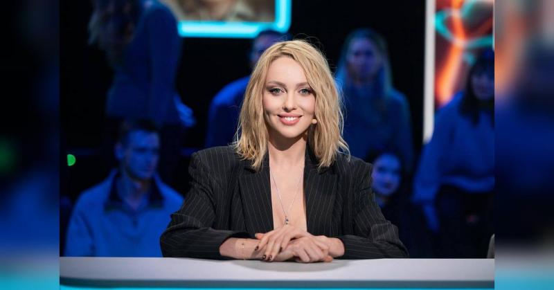 Під час шопінгу Полякову пограбували: у неї вкрали усі гроші та мобільний телефон.