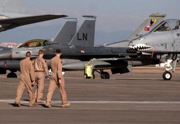 Там розташовані ядерні авіаційні боєприпаси: Іран здійснив запуск балістичних ракет на ключову військову базу НАТО в Туреччині (відео) | FaceNews.ua: новини України