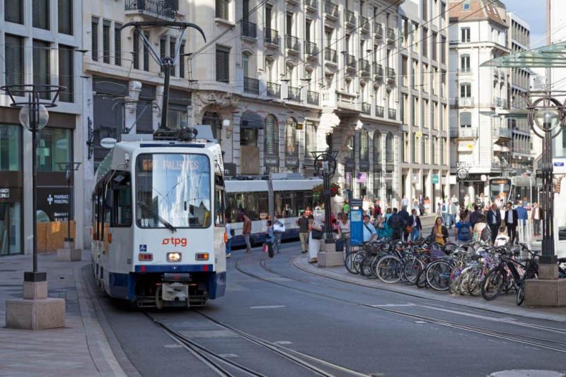 Швейцарський уряд закликав громадян висловити свою позицію проти ініціативи, що передбачає обмеження чисельності населення.