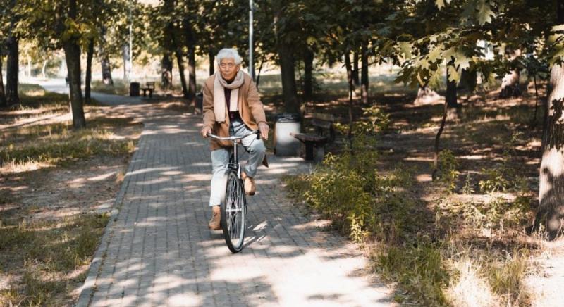 Звичайна звичка може сприяти подовженню життя літніх людей.