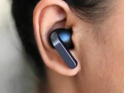 Samsung представила новий додаток для навушників, що сприяє зменшенню відчуття нудоти під час подорожей.