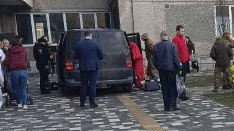 Внаслідок ножового поранення в шию у Львові загинув військовослужбовець ТЦК.