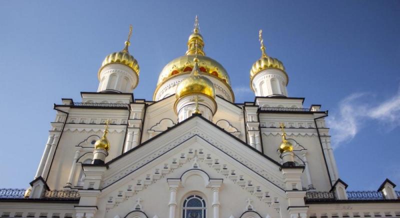 4 квітня: яке церковне свято відзначається, скільки вербових гілок потрібно принести до церкви та що робити не слід.