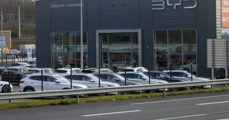 Китай досяг нового рекорду в експорті електричних автомобілів завдяки зростанню цін на нафту: продажі зросли на 140% -- Delo.ua