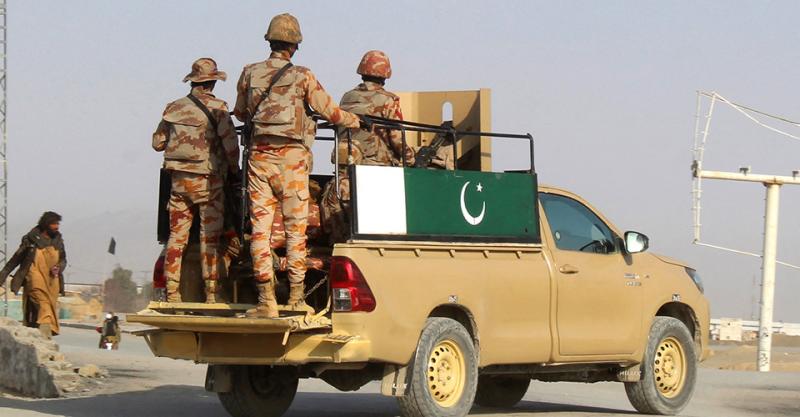 Пакистанські винищувачі приземлилися в Саудівській Аравії.