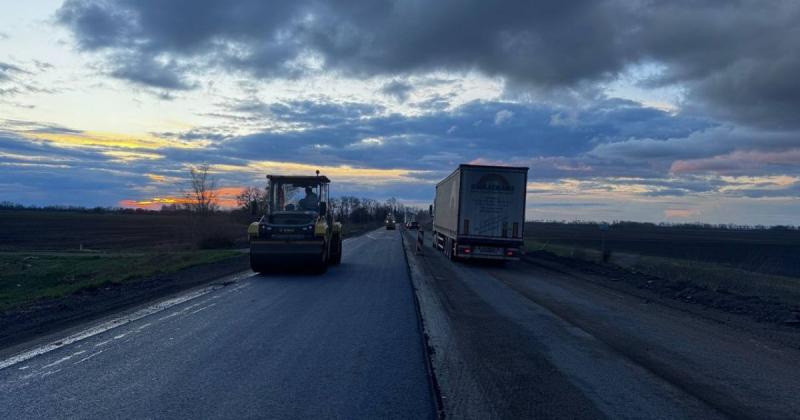 В Україні усунули пошкодження на площі 3,5 млн кв. м доріг: найбільші обсяги ремонту -- Delo.ua