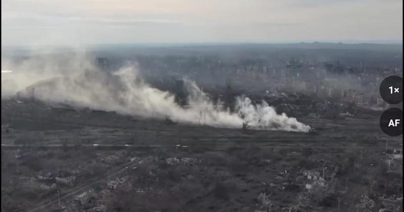 Російські війська намагалися здійснити прорив на одному з фронтових напрямків, використовуючи танки та мотоцикли. Які можуть бути наслідки цього наступу?