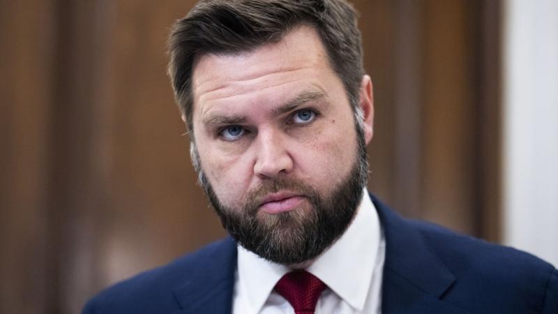 Венс стане керівником американської переговорної делегації в Пакистані, повідомляють ЗМІ.