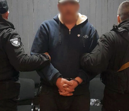 У Чернігівській області чоловік здійснив загрозу підірвати гранату в одному з магазинів, повідомляє поліція.