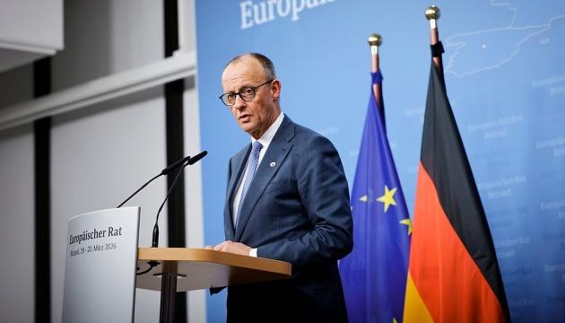 Мерц висловив думку про можливість територіальних компромісів з боку України.