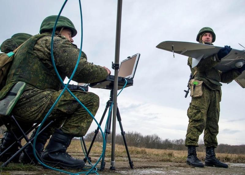 Соціальні мережі повідомляють, що росіяни почали знищувати свої дрони заради отримання фінансової винагороди.